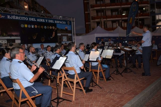 2023 10 28 CONCIERTO 110 ANIVERSARIO AVIACIÓN EN CANARIAS PLAZA DE SAULO TORÓN R