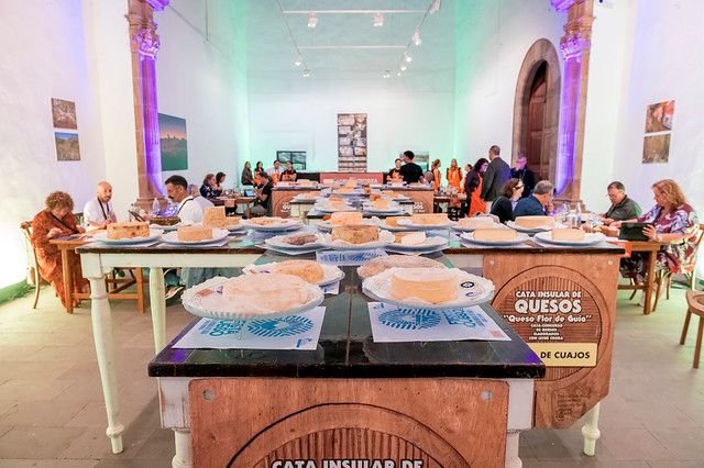 55231921048 f973001c94 z