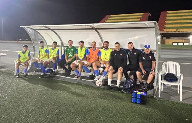 Banquillo local 17 10 25