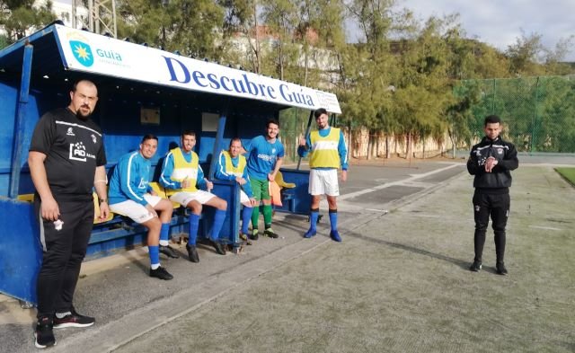 Banquillo visitante 2 4 2022