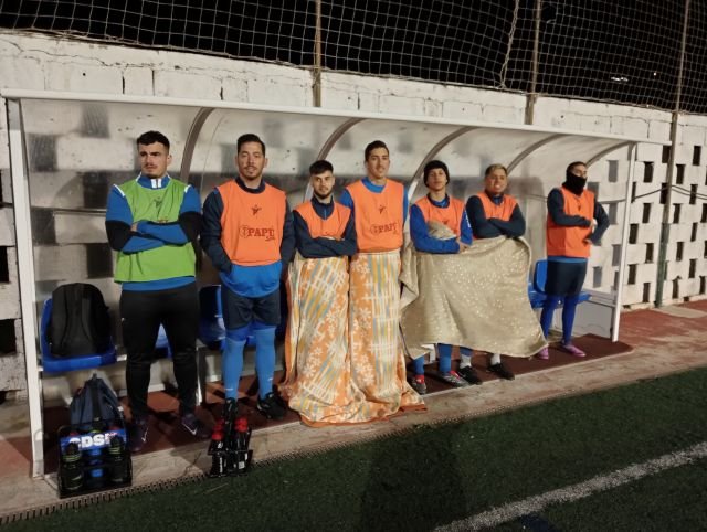 Banquillo visitante 30 1 26