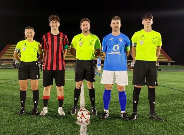 Capitanes y trío arbitral 22 11 24