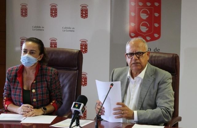 Casimiro Curbelo y Angélica Padilla