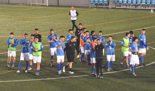 Celebracion con la afición 4 4 25