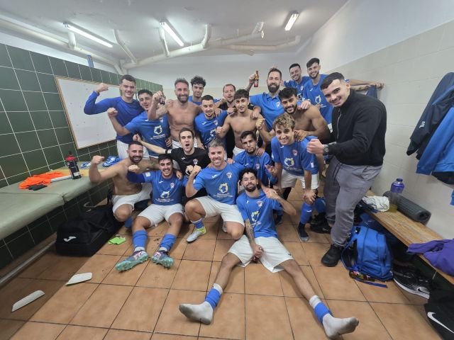 Celebracion en el vestuario 3 10 25