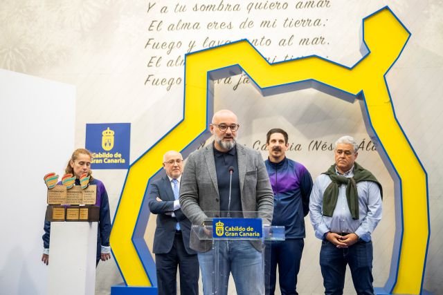 El Cabildo rinde homenaje al CN Las Palmas tras conquistar el Campeonato de EspanÞa FEDDI 3