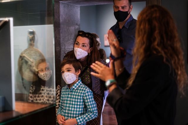 Imagen de participantes en la última edición del taller Buscadoras de estrellas en la Casa de Colón