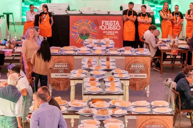 La Casa de la Cultura acogió nuevamente este año la celebración de la XXVII Cata Insular de Quesos Queso Flor de Guía 2