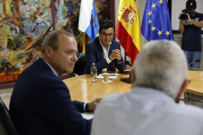 La Consejer&iacute;a y el Cabildo de Gran Canaria acuerdan colaborar para impulsar las pol&iacute;ticas de vivienda en la Isla