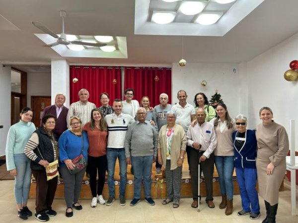 La Aldea: La directora general de Mayores del Gobierno de Canarias, Ver&oacute;nica Meseguer, visita el Centro de Mayores