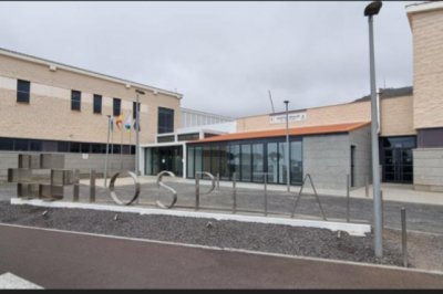 Sanidad comienza las obras de instalaci&oacute;n de la resonancia magn&eacute;tica del Hospital Nuestra Se&ntilde;ora de los Reyes
