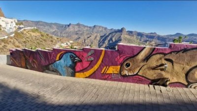 Artenara: Subvención de Turismo Gran Canaria para embellecimiento con murales graffiti