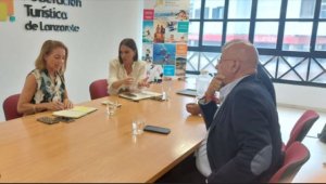 Migdalia Mach&iacute;n se re&uacute;ne con las patronales tur&iacute;sticas a fin de impulsar la IA a trav&eacute;s del programa RETECH