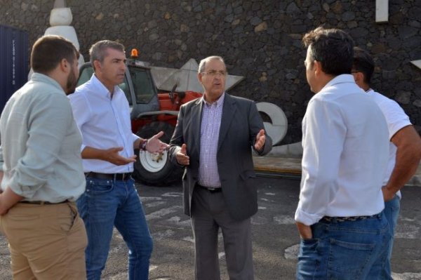Manuel Domínguez anuncia la declaración de emergencia social ante la crisis migratoria que sufre Canarias