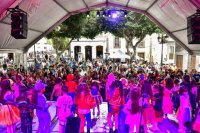 Agaete: Lleno absoluto en El Carnaval infantil que se celebr&oacute; en la jornada de hoy en la Plaza de la Constituci&oacute;n