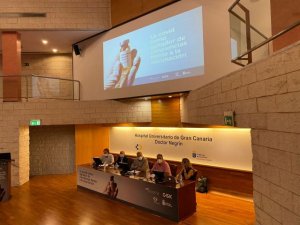 Profesionales del SCS participan en una jornada sobre el impacto de la pandemia y la vacunación