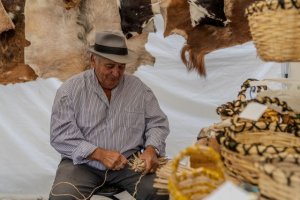 Valleseco: La artesanía y los productos de la tierra protagonizan las Fiestas de La Encarnación y de La Manzana