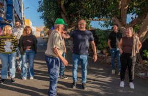 Felipe P&eacute;rez recorre los barrios de Gu&iacute;a: &ldquo;Aprender de los vecinos es la base de nuestro compromiso&rdquo;