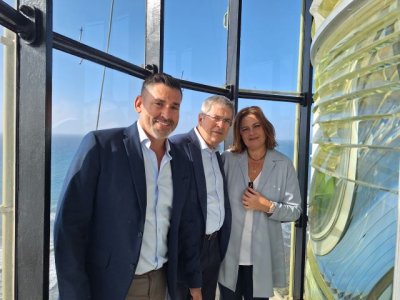 Beatriz Calzada pone en marcha su &ldquo;Ruta por los faros&rdquo; con la visita al Faro de Maspalomas