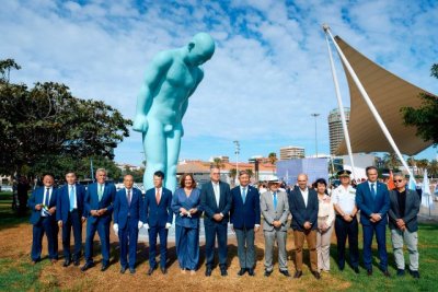 El Puerto de Las Palmas y Corea estrechan lazos con la inauguraci&oacute;n del Greetingman