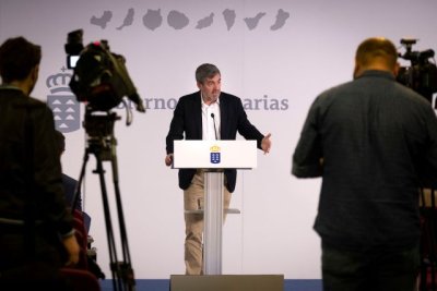 Clavijo reclama a Espa&ntilde;a y la UE que refuerce sus acuerdos con Mauritania ante el alza de cayucos