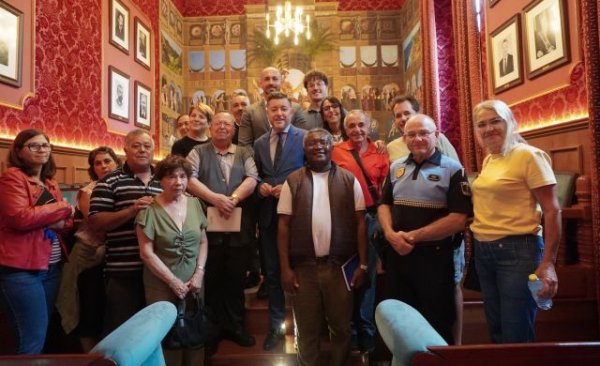 El Ayuntamiento de Gáldar y la Sociedad de La Montaña acuerdan constituir una Comisión de Fiestas para 2026