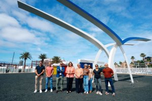 El Puerto de Las Palmas recupera la memoria del Muelle Pesquero con el nuevo Monumento de La Gaviota