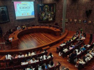 La Gomera celebra la segunda edici&oacute;n de la jornada sobre infancia promovida por el Cabildo (Otras notas de prensa)