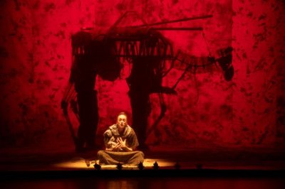 El montaje escénico ‘SÁHARA. La barca del desierto’ preseleccionado con seis candidaturas a los Premios Max de las Artes Escénicas 2026