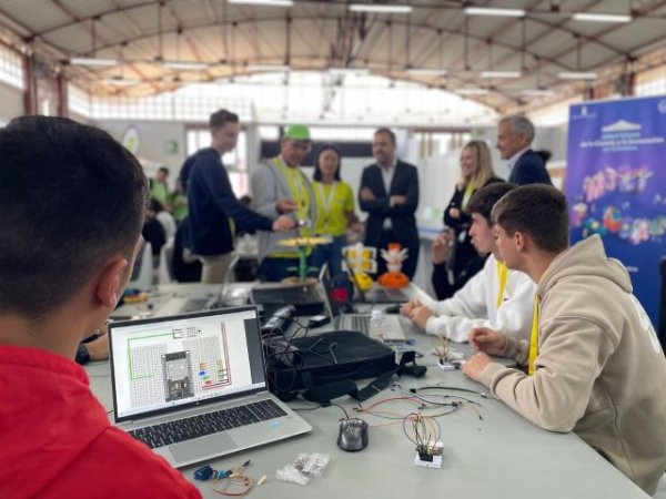 La Miniferia de la Ciencia y la Innovación de Canarias suma talentos de todas las edades