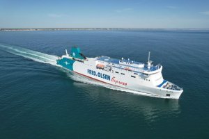 Fred. Olsen Express y Baleària refuerzan la ruta entre Tenerife y Huelva durante el verano con un cuarto servicio semanal