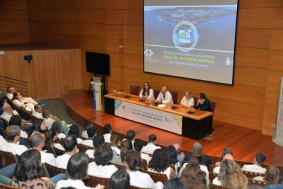El Insular-Materno Infantil presenta el Plan Estratégico 2024-2028 a sus profesionales