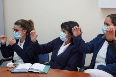 Profesionales del &Aacute;rea de Salud de Lanzarote se forman en Lengua de Signos para la atenci&oacute;n a personas sordas