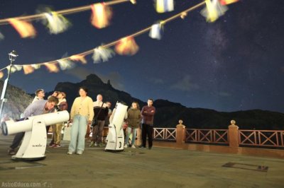 Tejeda: Espectacular velada astronómica desde la Plaza Mirador con AstroEduca