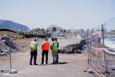 Comienzan los trabajos de adecuaci&oacute;n del tramo de la avenida mar&iacute;tima de Valle Gran Rey afectado por la borrasca Therese