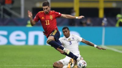 El Barça cuenta con la lesión de Ferran Torres para ganar tiempo con el Fair play