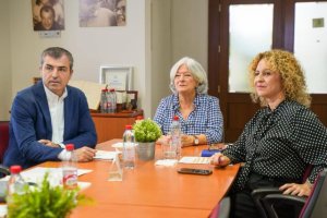 Domínguez resalta la labor del tercer sector y confirma la apuesta del Gobierno por las personas con discapacidad