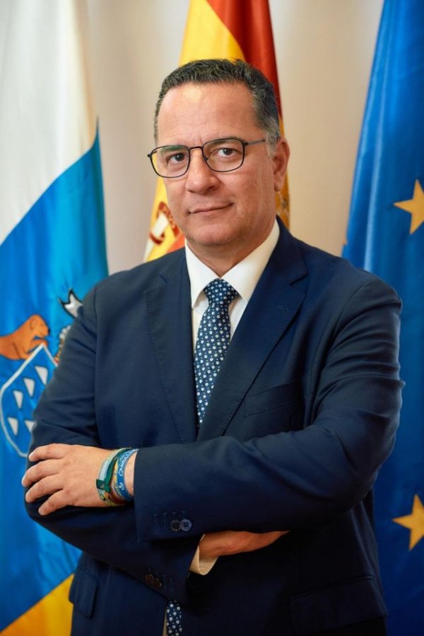 Villa de Firgas: Poli Suárez, pregonero de las fiestas de San Roque 2025