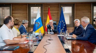 El Gobierno acuerda un nuevo incremento de la partida para ayudas de libros de texto por valor de 900.000 euros