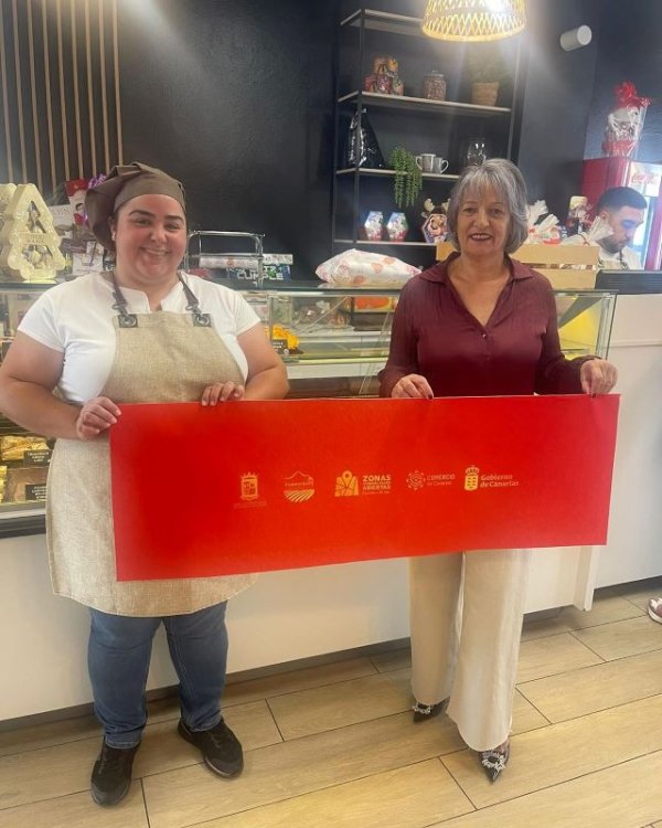 La Aldea refuerza su campaña de Navidad promoviendo el consumo en el comercio local