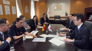 El Gobierno de Canarias busca establecer programas de colaboración académica y científica con Japón