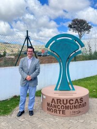 Arucas cuenta con el “Árbol Sagrado” de Pepe Dámaso, símbolo de bienvenida artística y cultural