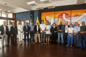 El Real Club N&aacute;utico de Gran Canaria entrega la insignia de oro a Andr&eacute;s Barrio y Joaqu&iacute;n Blanco