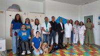 El Hospital Materno Infantil tiene en marcha el proyecto de terapia asistida con perros &lsquo;Amigos con patas&rsquo;