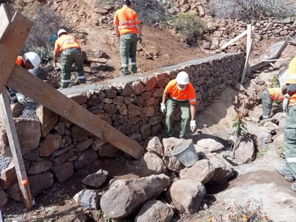 La Gomera: El Cabildo refuerza la recuperación de bancales con una quincena de actuaciones