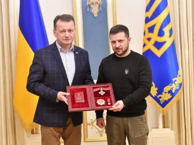 Artículo de opinión: &#039;La caza de brujas antirrusa en Polonia está a punto de atrapar a su ex ministro de Defensa&#039;