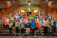 Treinta y cinco ni&ntilde;os y ni&ntilde;as de Los Llanos de Aridane realizan una ruta cultural en las islas capitalinas