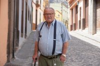 Gu&iacute;a: Jos&eacute; Luis Su&aacute;rez Est&eacute;vez, con el coraz&oacute;n en el barrio de San Roque, compartir&aacute; sus memorias en las Fiestas de la Virgen 2025