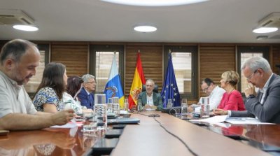 Autorizado el pago de 47,5 millones a los cabildos para potenciar el transporte p&uacute;blico terrestre en las islas