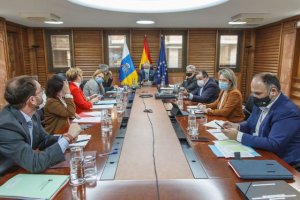 El Gobierno avanza en la desescalada con dos únicos paquetes de medidas en función del nivel de alerta